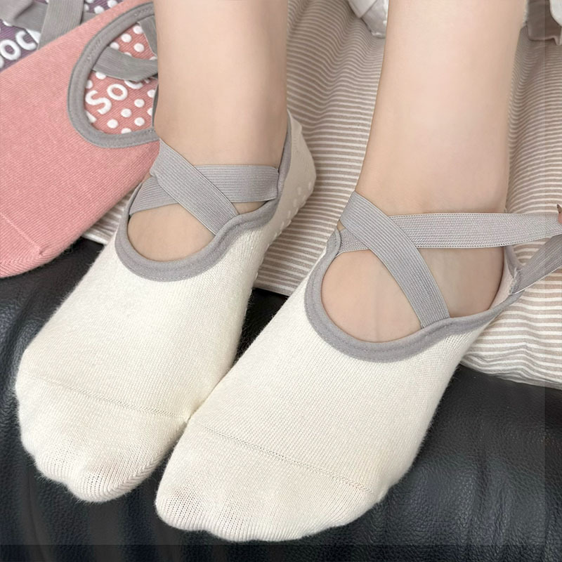 Professional Women Yoga Sock S - đánh giá và giá Yoga Dance & Fitness Center Llc