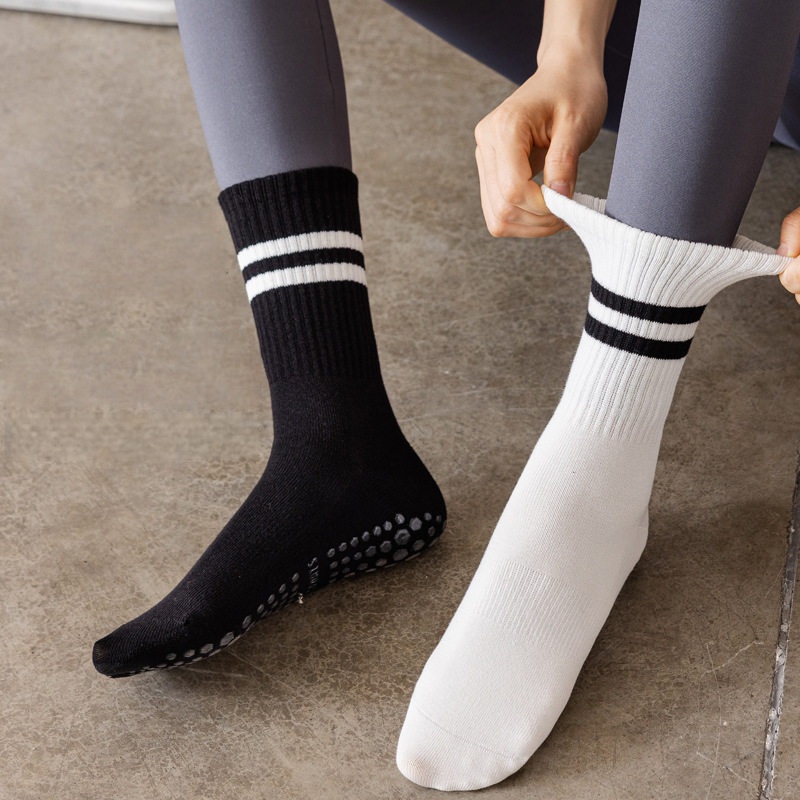 Women Non Slip Yoga Socks, Gri - đánh giá và giá Yoga Dance & Fitness Center Llc
