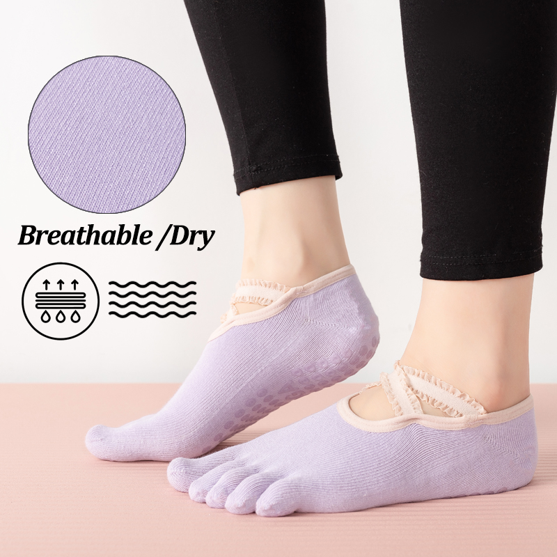 Ladies Non-Slip Pilates Socks  - đánh giá và giá Yoga Dance & Fitness Center Llc